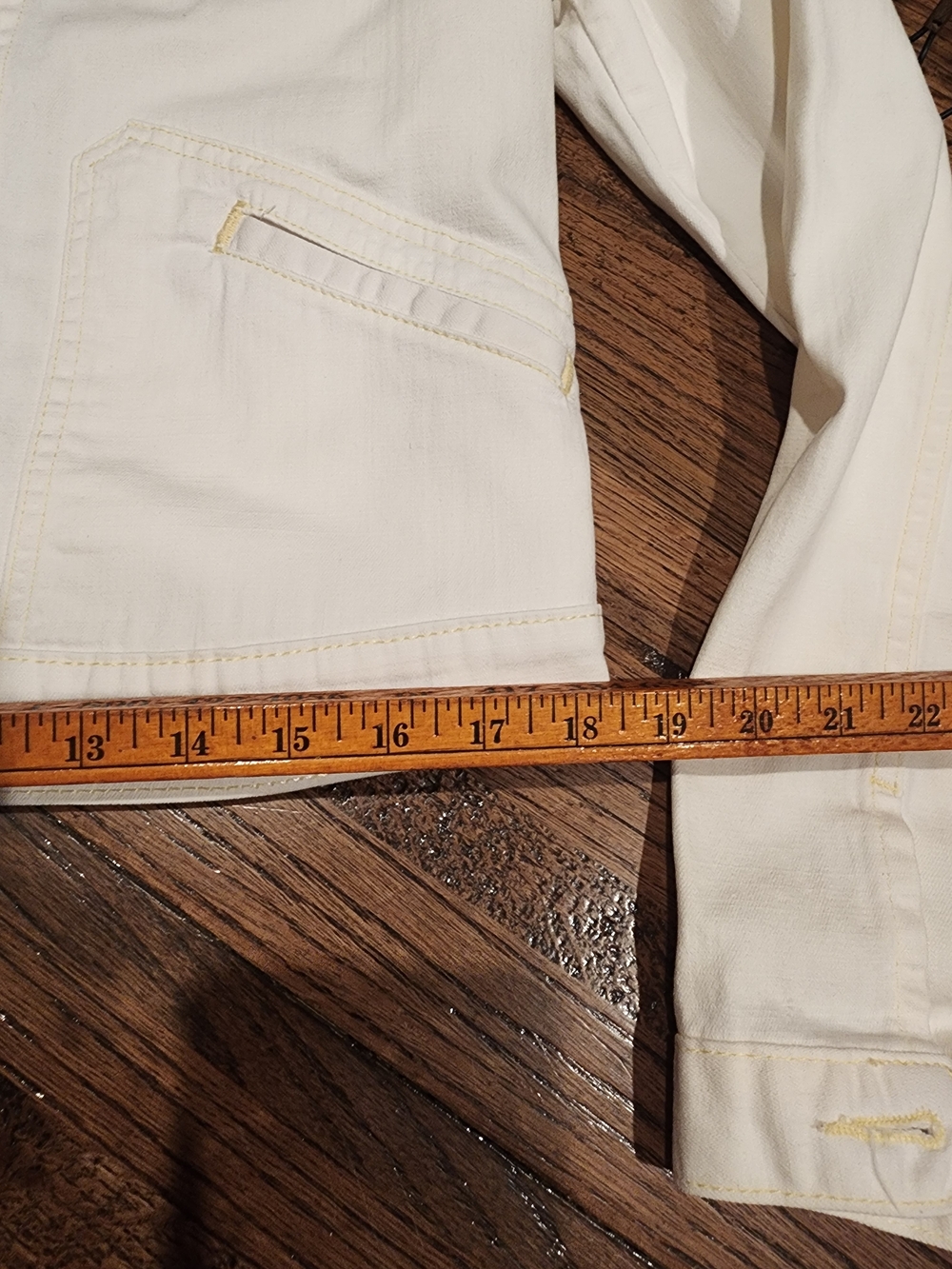Levi's Off-White Women's Denim Jacket - Picture 6 of 8